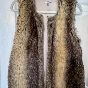 Tobi Faux Fur Vest in Brown and Cream